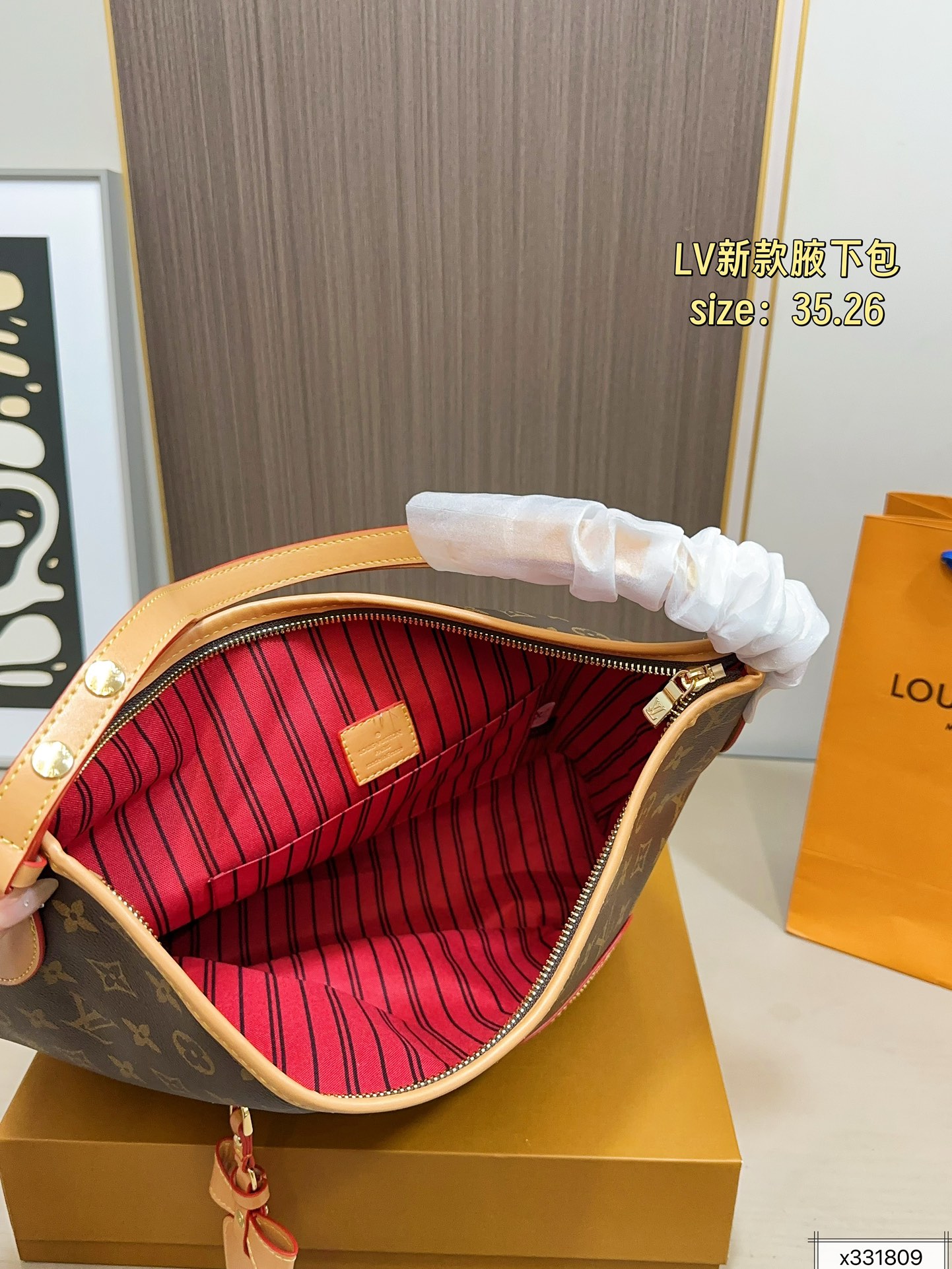 Louis Vuitton 110 carryall 13 35 26 Bag