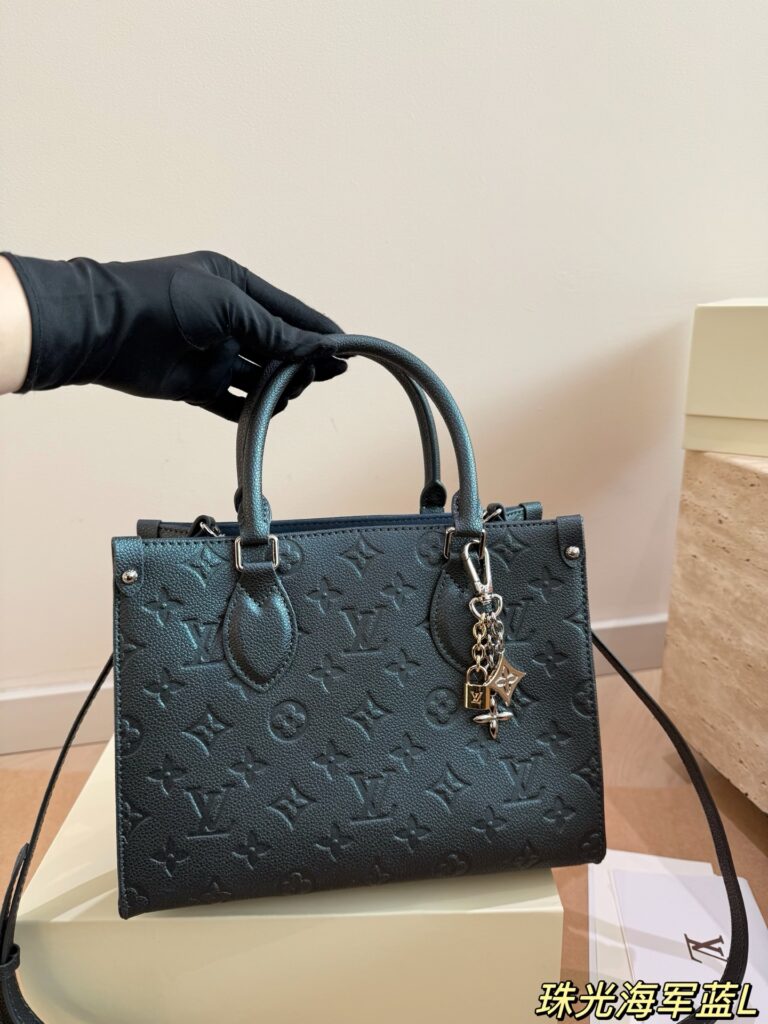 Louis Vuitton P175 onthego Crafty VII ltton Logo Tote Bag editorial product context 1