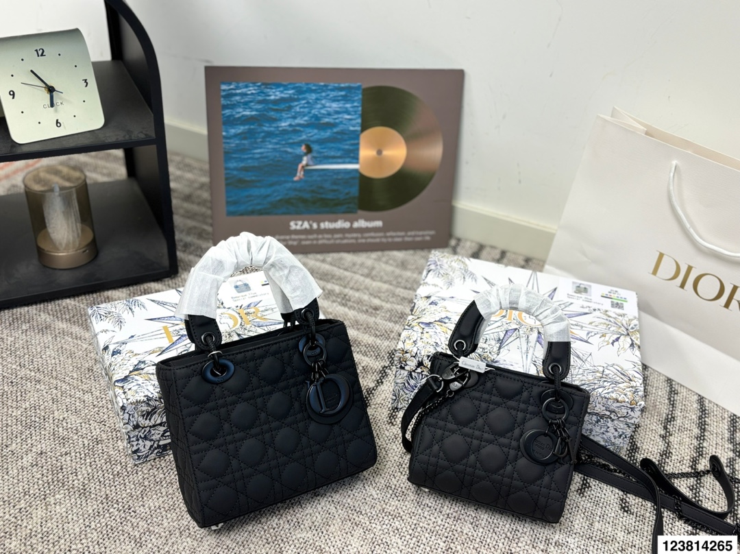 Dior p130 DiorLady 20 17 14 Bag