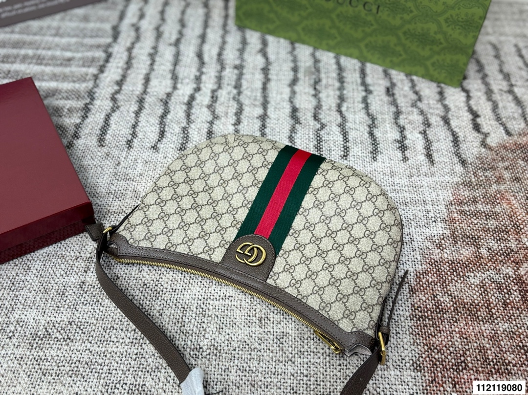 Gucci p105 hobo 35 23 Bag