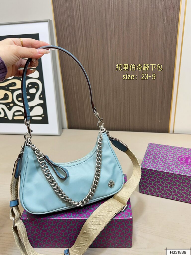 Designer Tb 23 Bag editorial product context 2