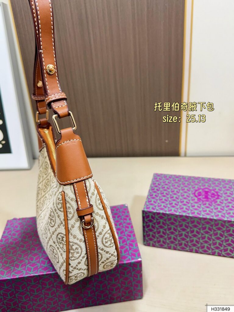 Tory Burch Tb Bag editorial product context 3