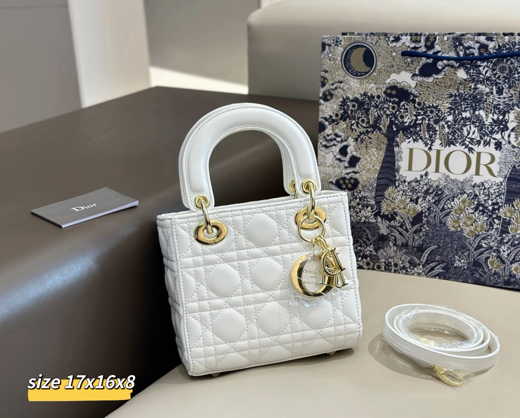 Designer Designer 95 This IS quality-checked before dispatch AND includes global tracked shipping Shoulder Bag