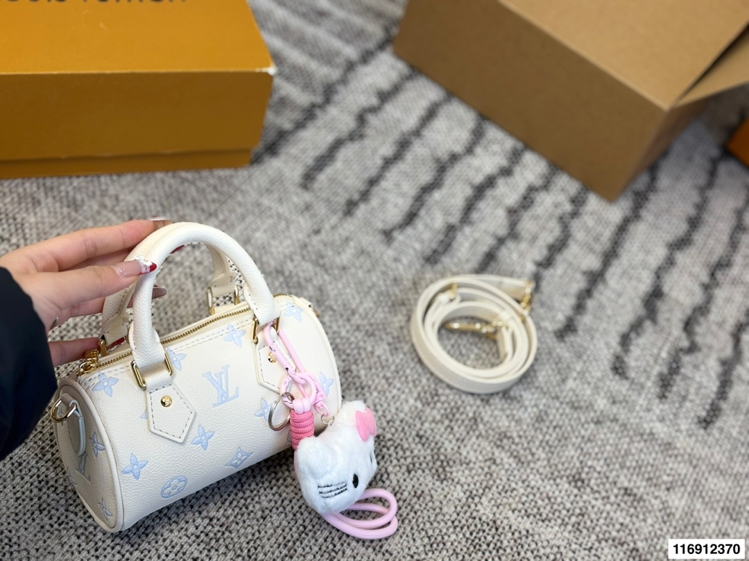 Louis Vuitton p135 Nano Speedy 16 Retiro Handbag
