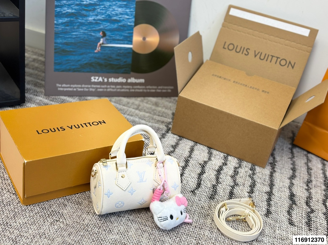 Louis Vuitton p135 Nano Speedy 16 Retiro Handbag