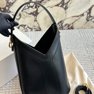 Saint Laurent p185 23 bucket bag