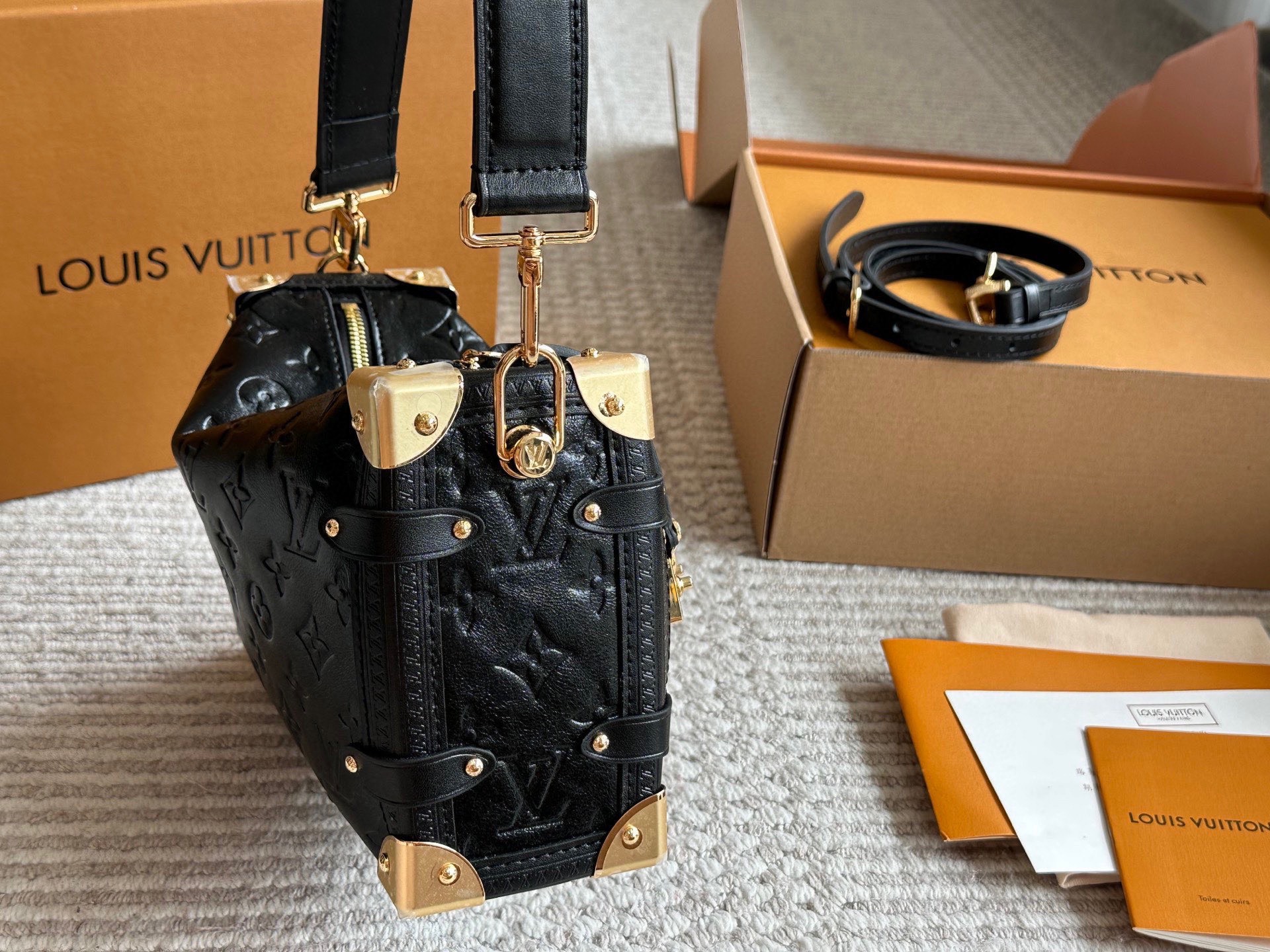 Louis Vuitton 185 23 25 trunk upupup Bag 23 x