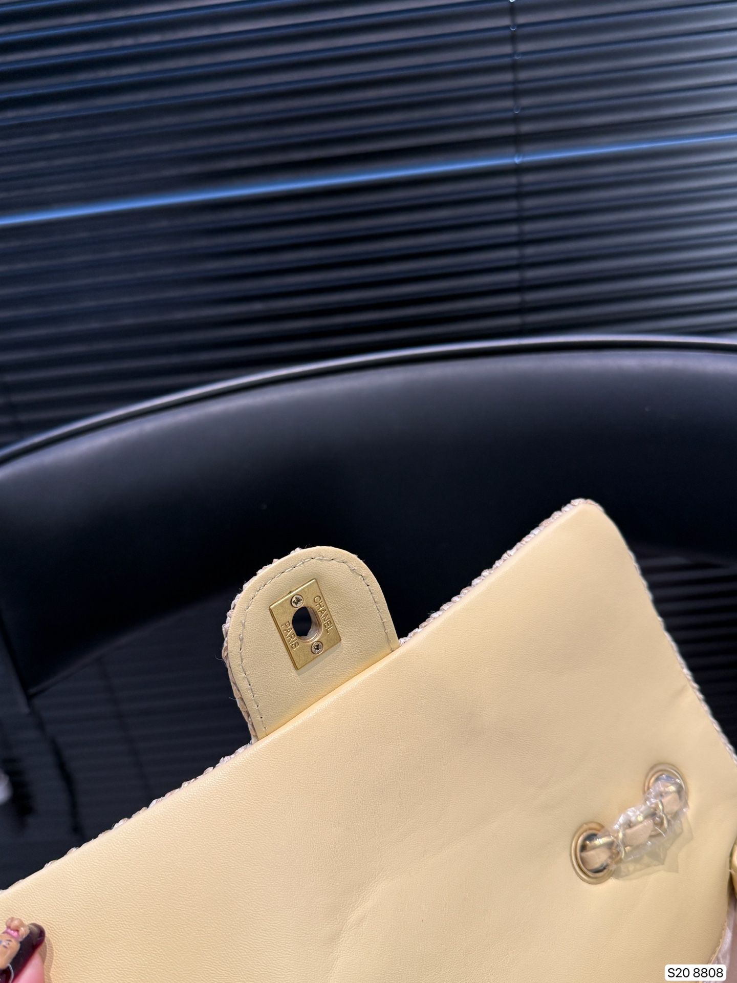 Chanel P135 CF jumb 24 15 8808 Bag