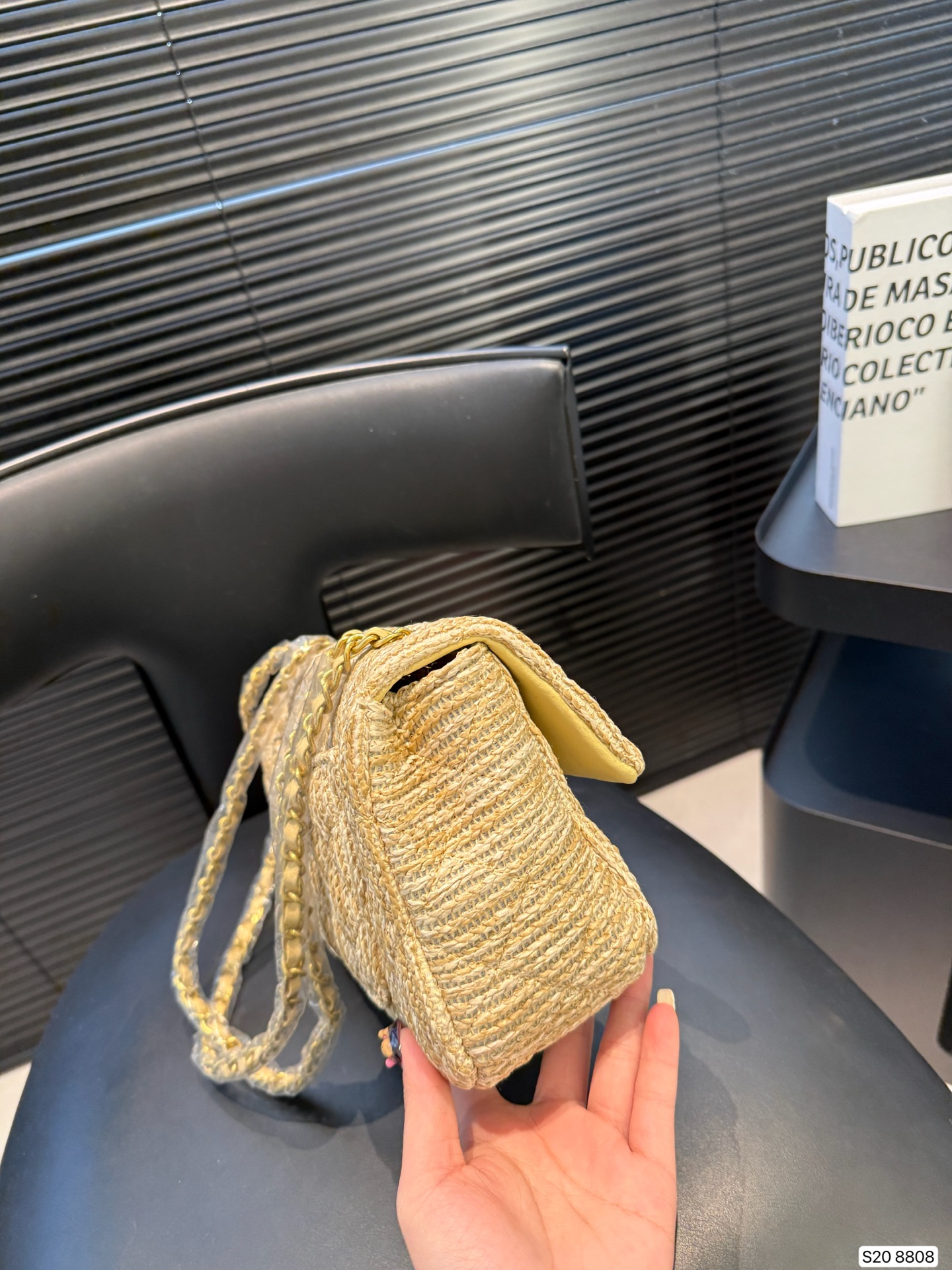 Chanel P135 CF jumb 24 15 8808 Bag