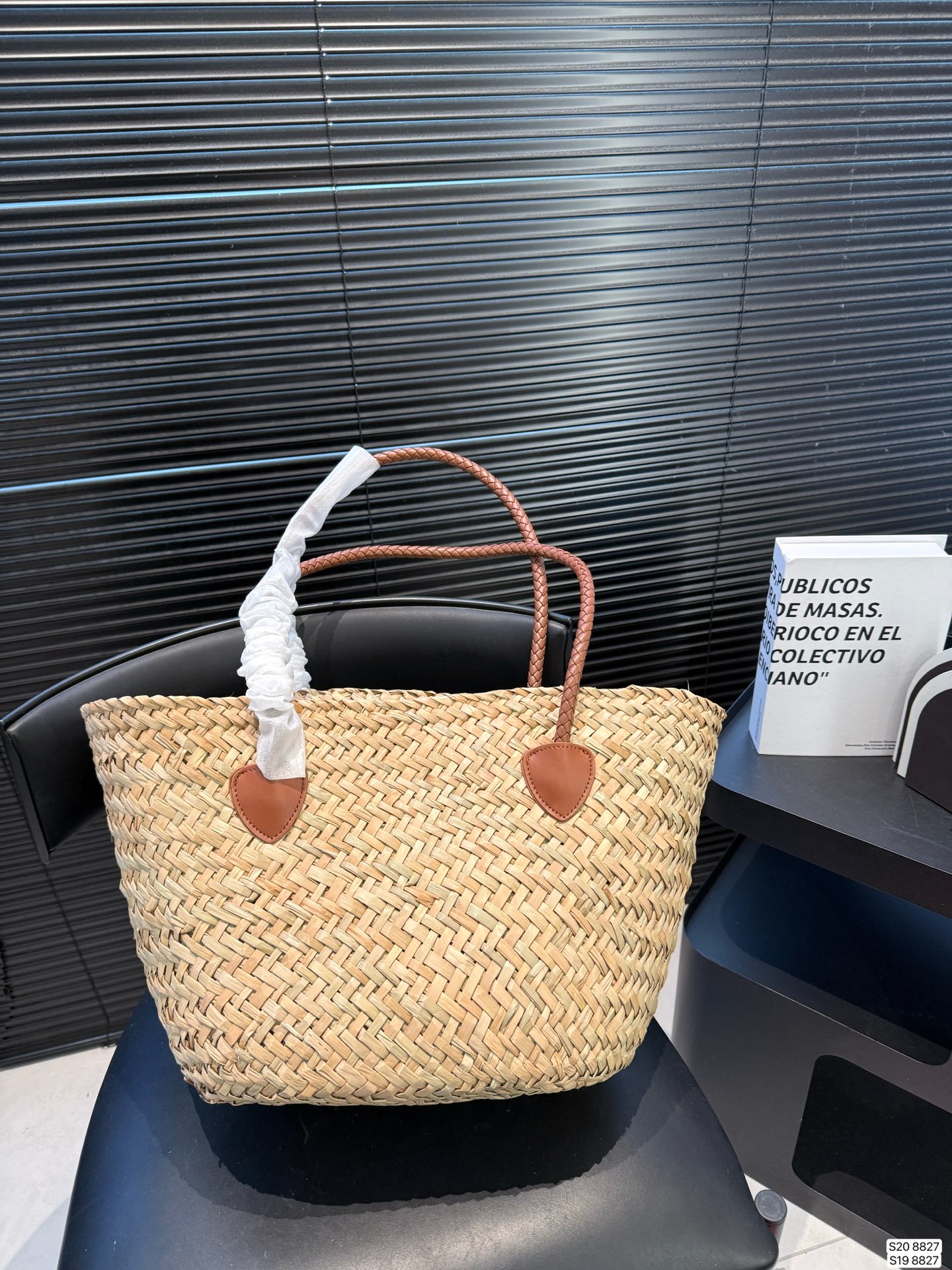 Miu Miu P135 P130 28 22 20 8827 Small Tote Bag