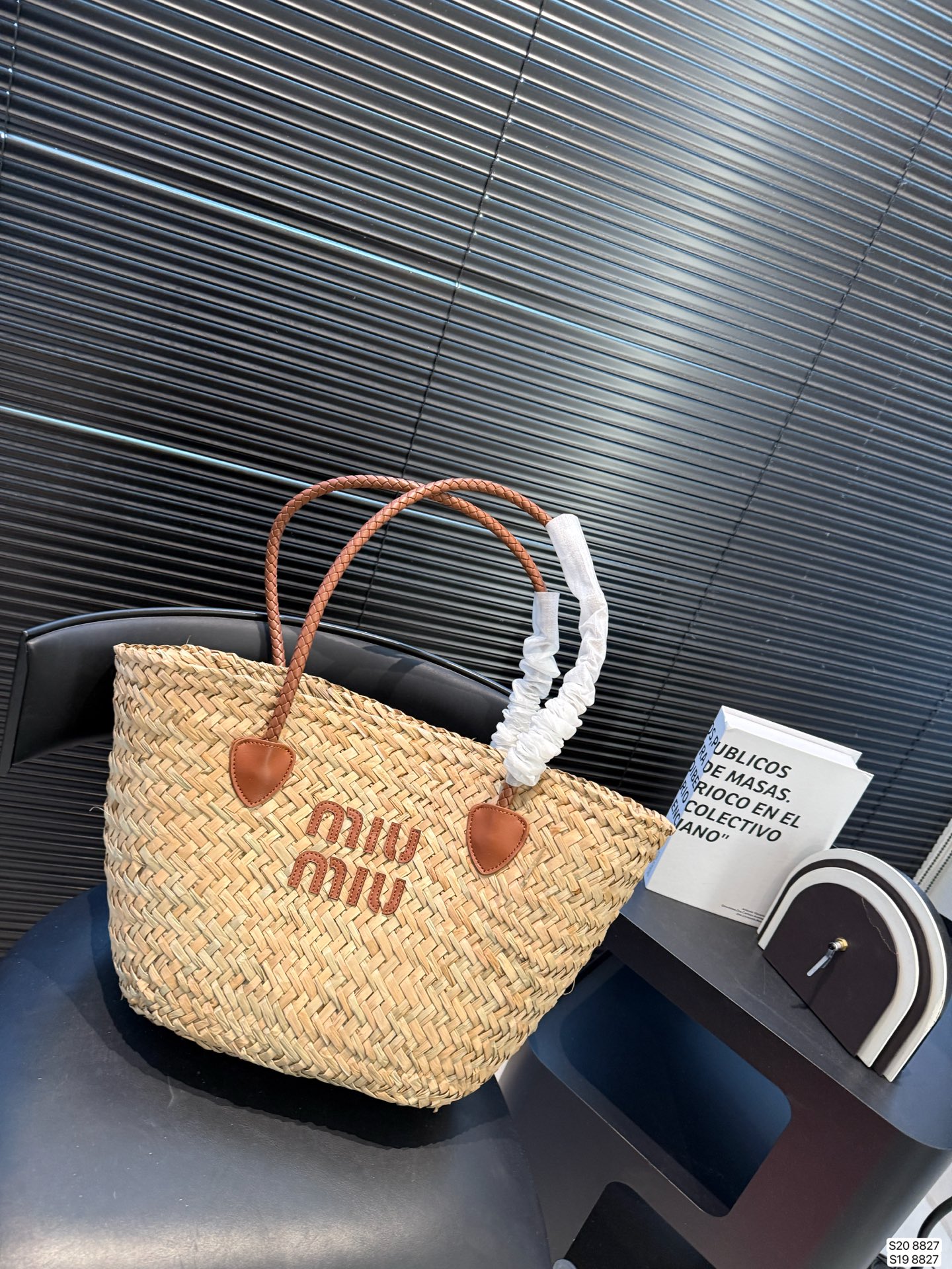 Miu Miu P135 P130 28 22 20 8827 Small Tote Bag