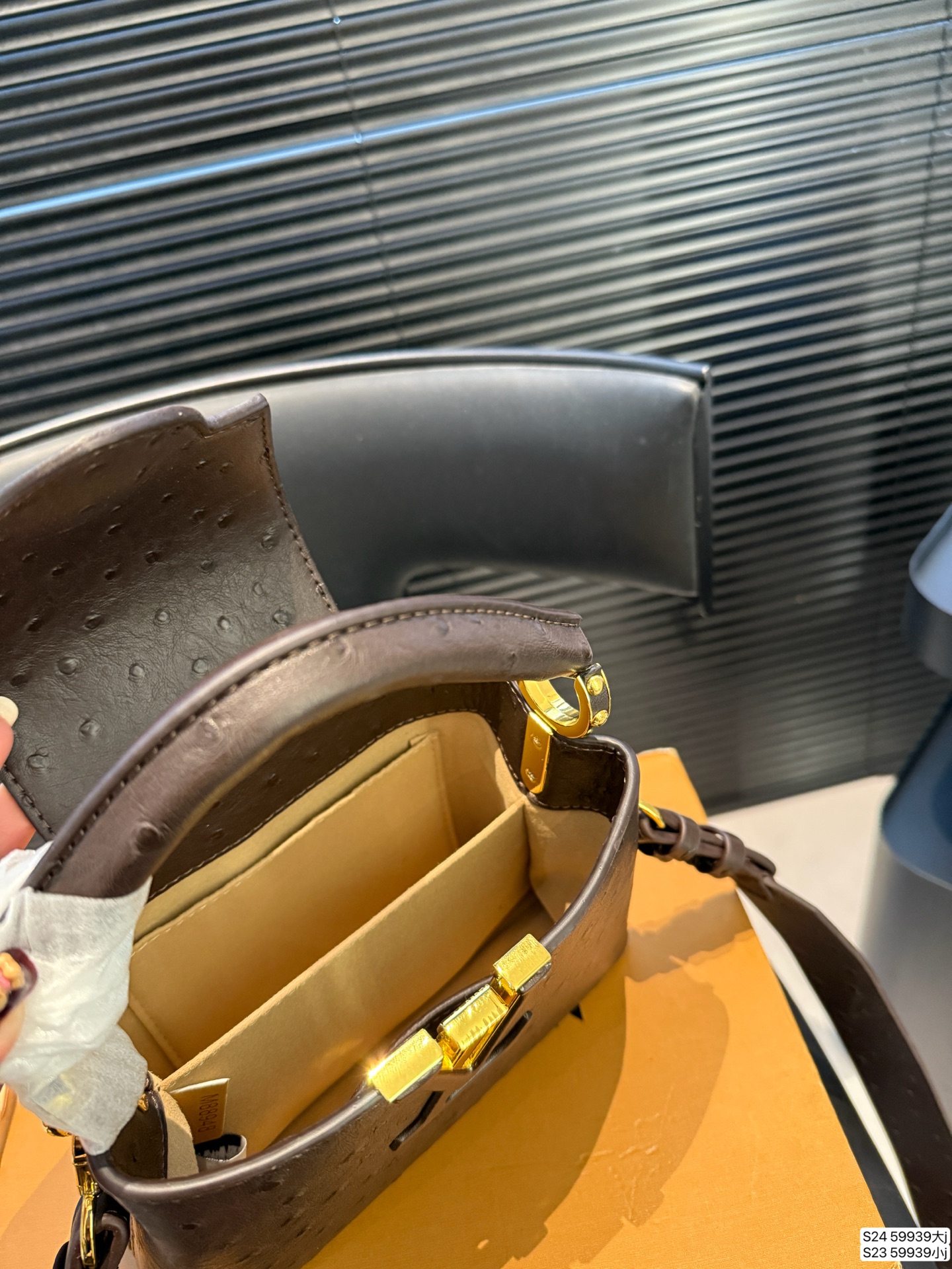 Louis Vuitton P155 P150 Mini ostrich skin minicapucine 27 18 20 13 Bag