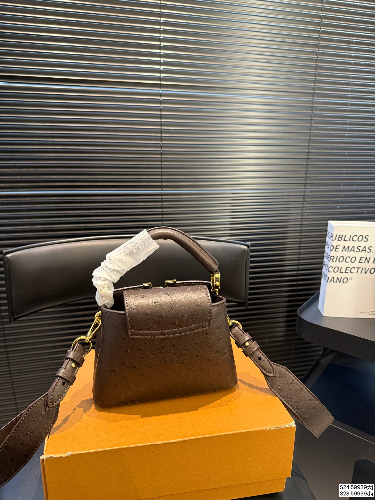 Louis Vuitton P155 P150 Mini ostrich skin minicapucine 27 18 20 13 Bag
