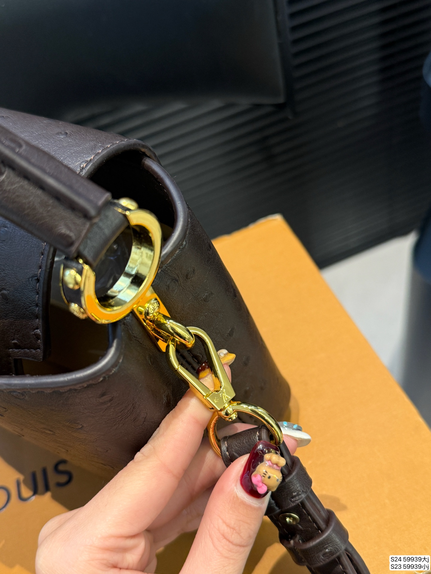 Louis Vuitton P155 P150 Mini ostrich skin minicapucine 27 18 20 13 Bag