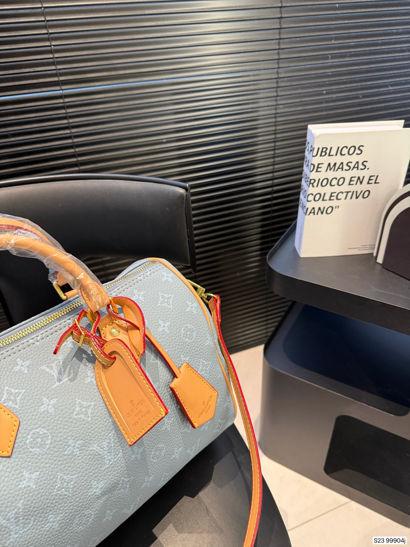 Louis Vuitton P150 Seepdy nice 30 21 Bag