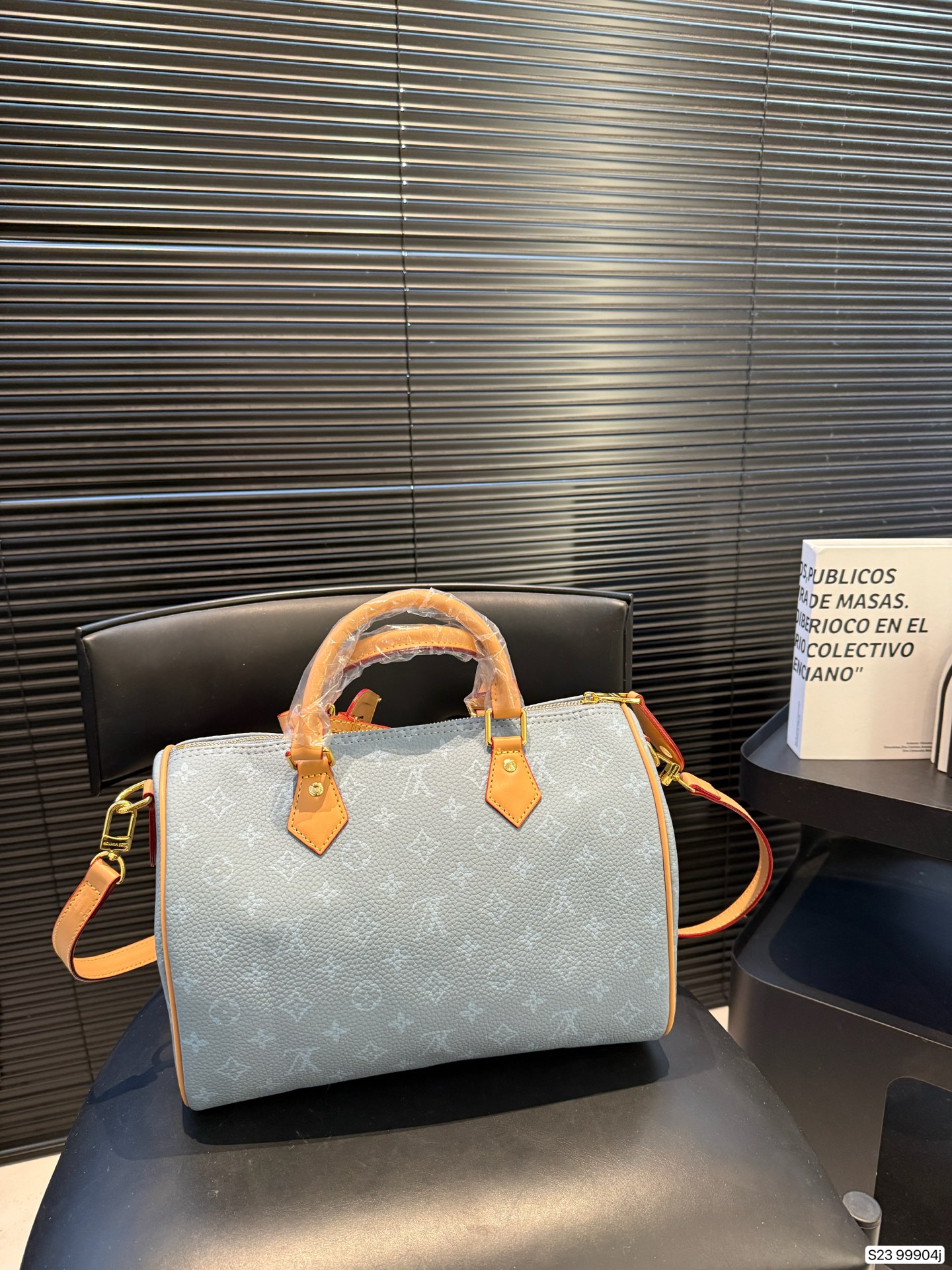Louis Vuitton P150 Seepdy nice 30 21 Bag