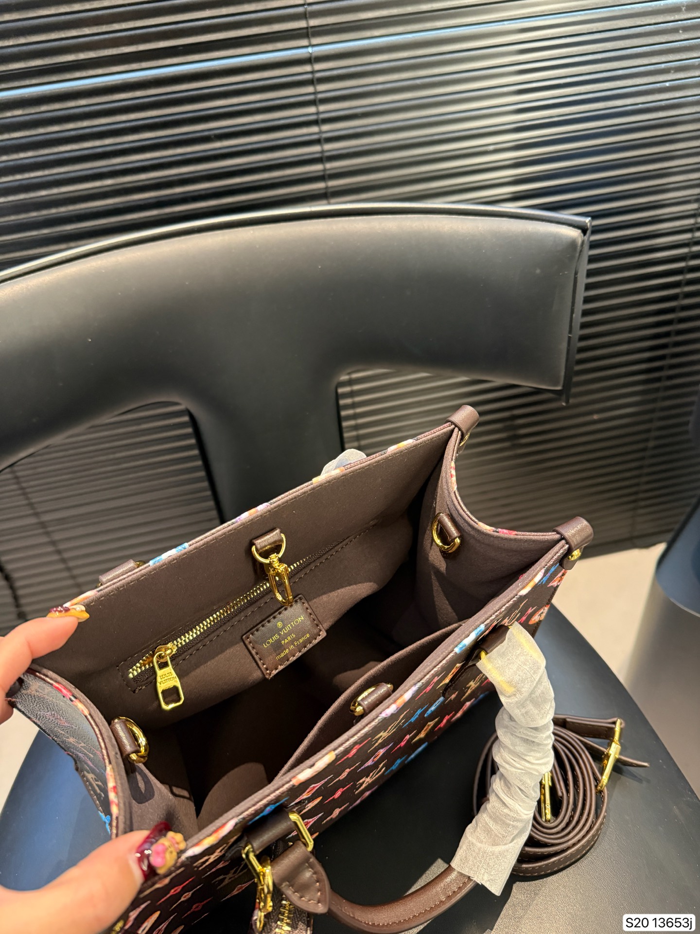 Louis Vuitton P135 Onthego 25 20 Tote Bag