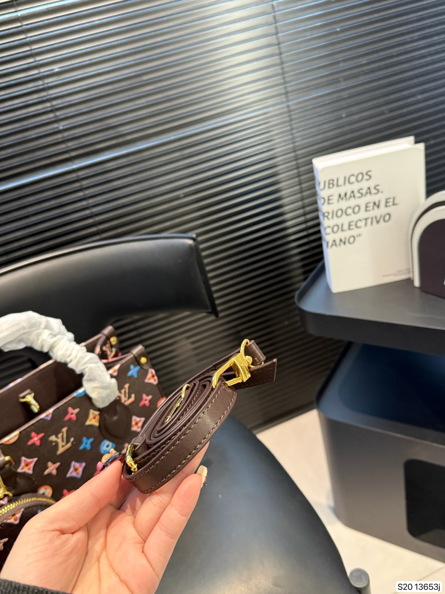 Louis Vuitton P135 Onthego 25 20 Tote Bag