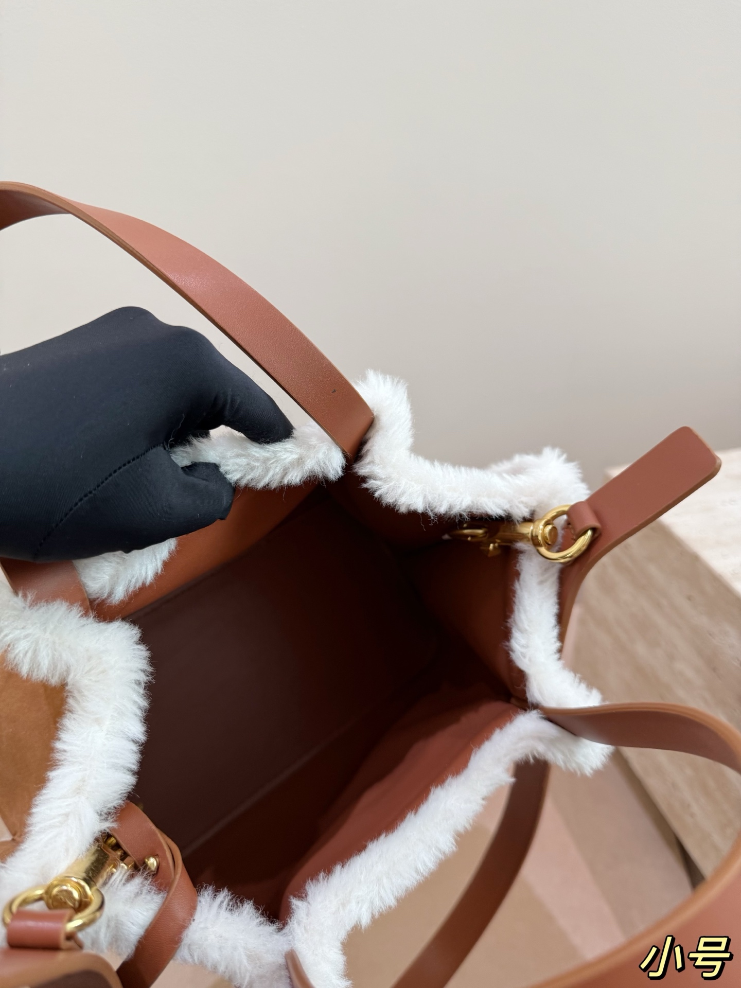 Valentino P215 37 24 tote bag