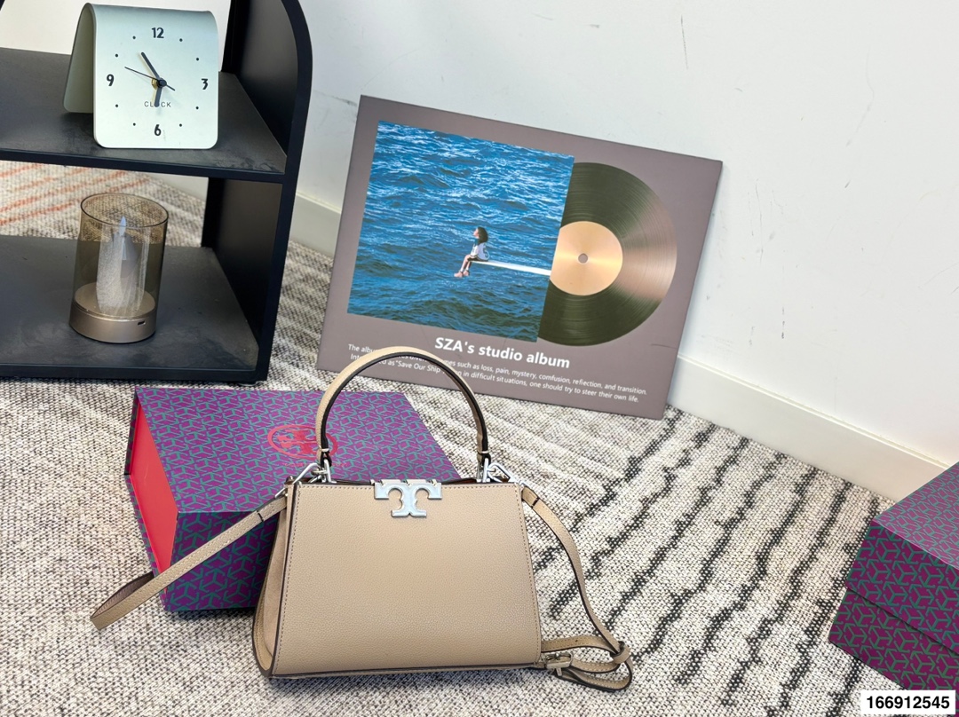 Luxury p160 21 14 TB Small Handbag