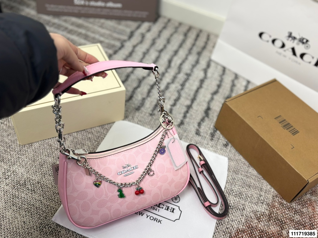 Coach P140 24 13 Crossbody Bag