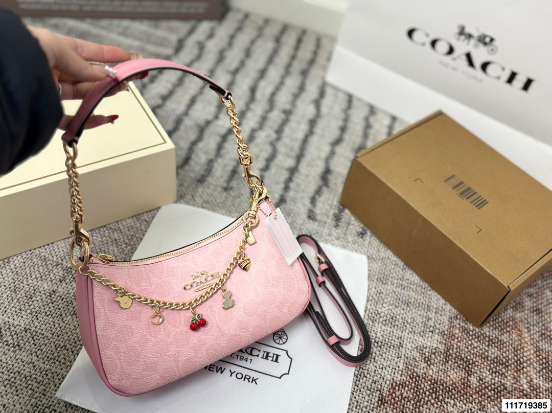 Coach P140 24 13 Crossbody Bag