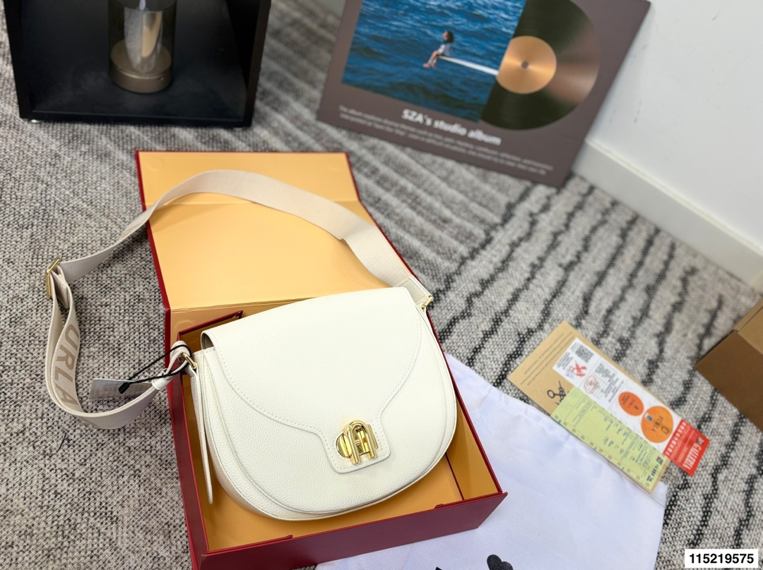 Luxury p160 24 20 FURLA Bag