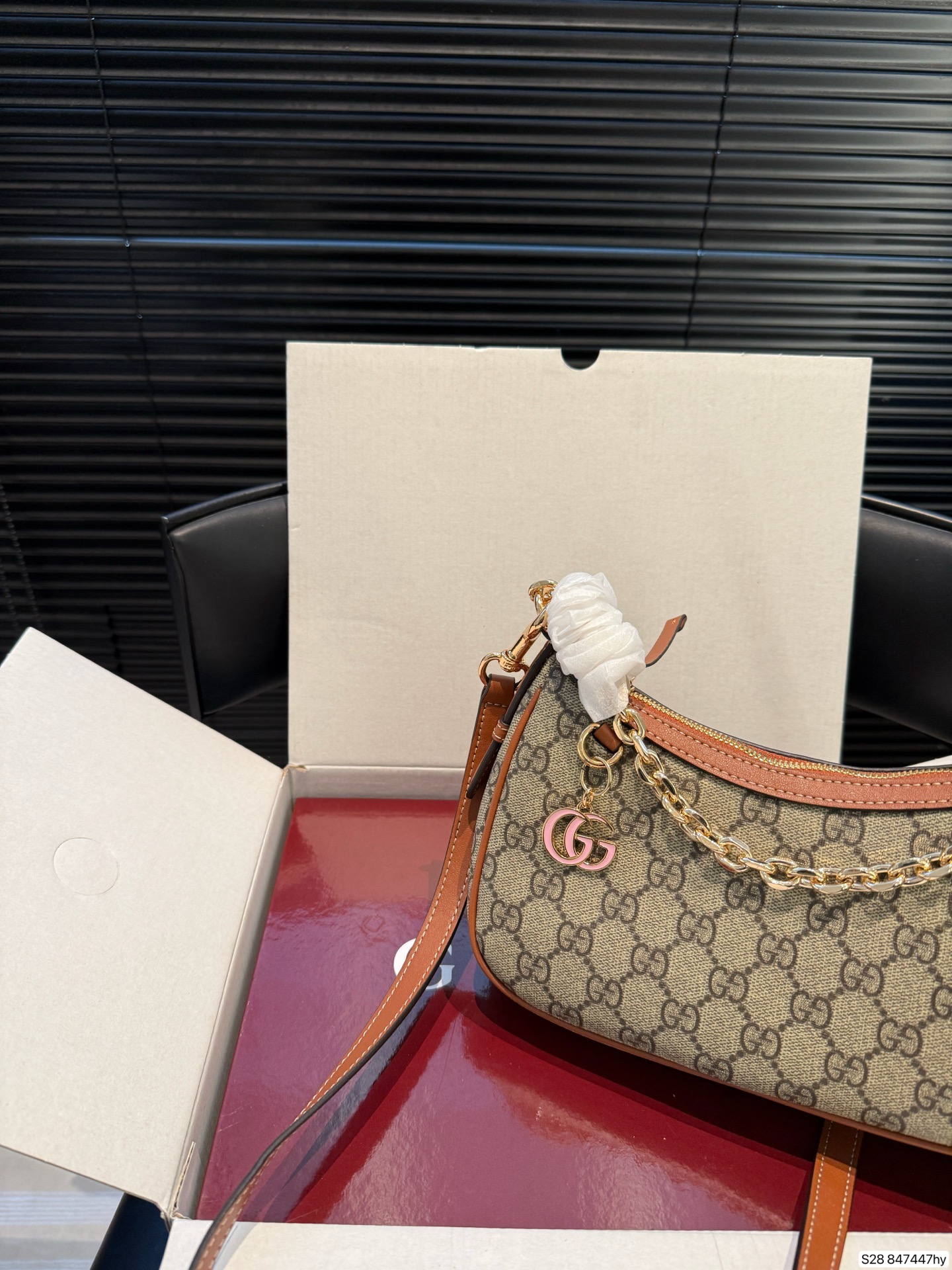 Gucci P175 GG Emblem 24 12 Bag Canvas