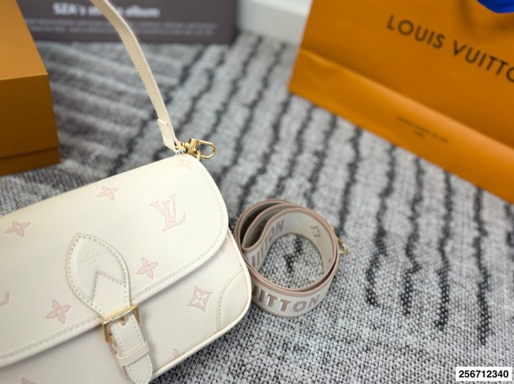 Louis Vuitton Sologne Crossbody Bag editorial product context 2