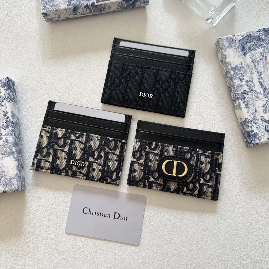 Designer Black Card Holder 9 x 5 cm editorial product context 3
