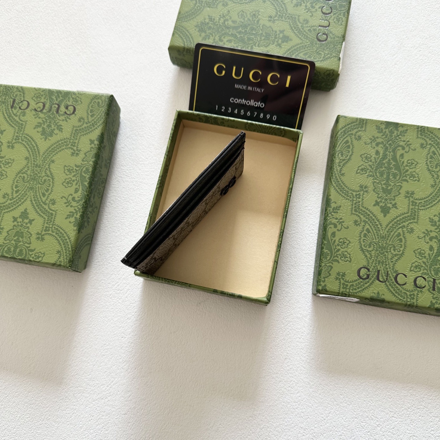 Luxury P60 X5 Card Holder