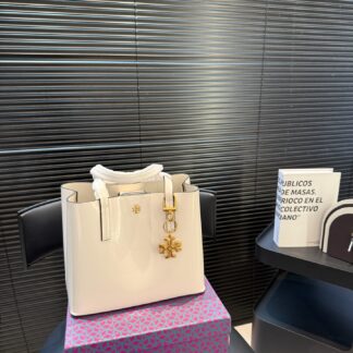 Luxury P160 blake TB 25 20 6628 Tote Bag