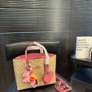 Luxury P160 25 20 Tote Bag