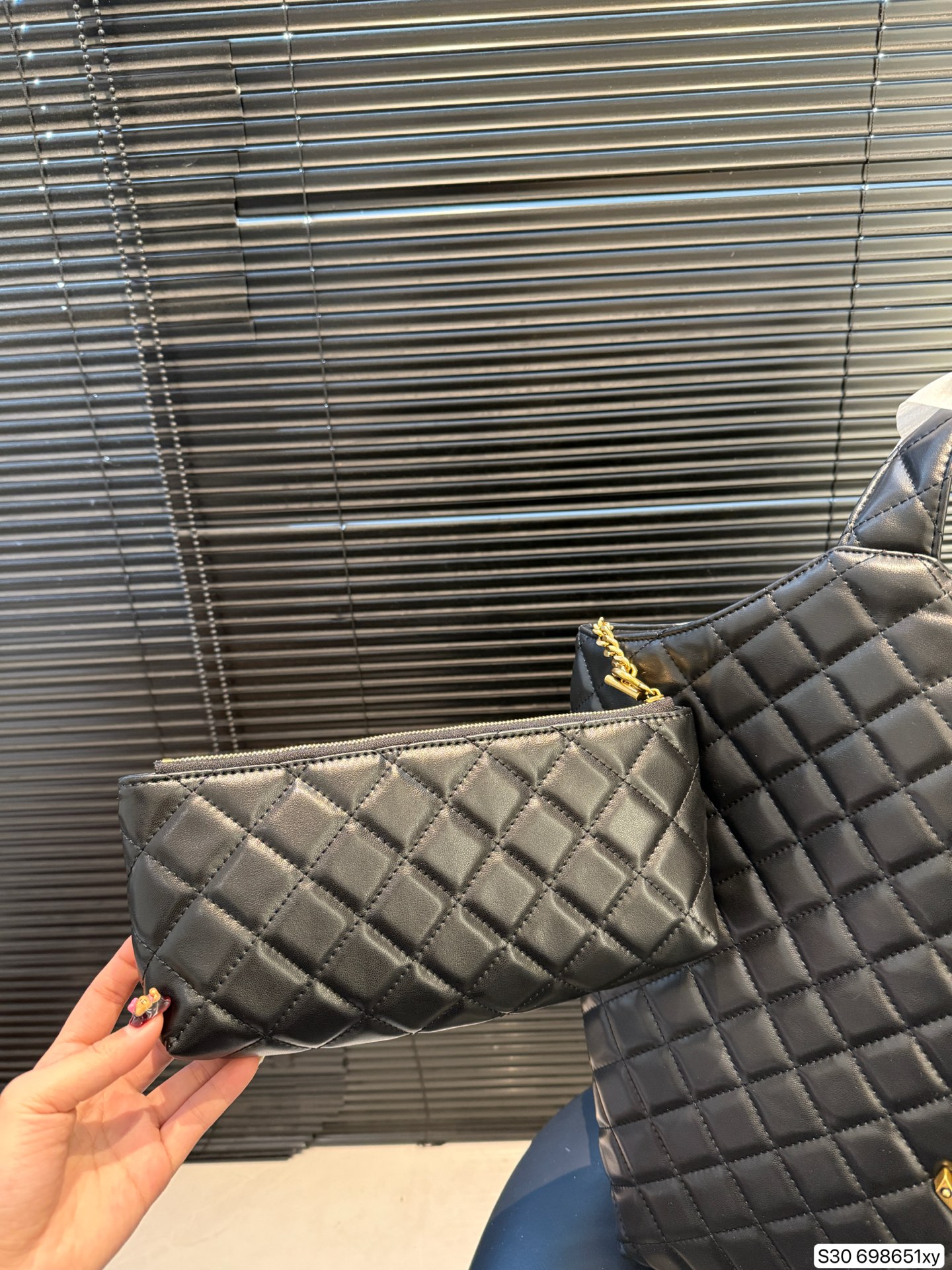 Saint Laurent P185 ICARE 37 40 Tote Bag