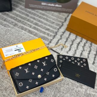 Louis Vuitton P75 21 Bag 21 x 13 cm