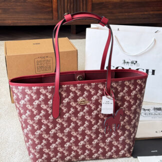 Coach p150 City 33 x28cm OR OK Tote Bag