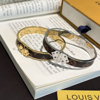 Designer S474 Bracelet