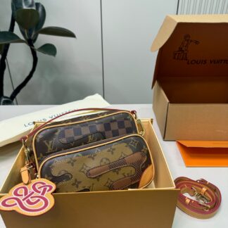 Designer p150 391 22 16 LVxNigo NIL Bags 22 x