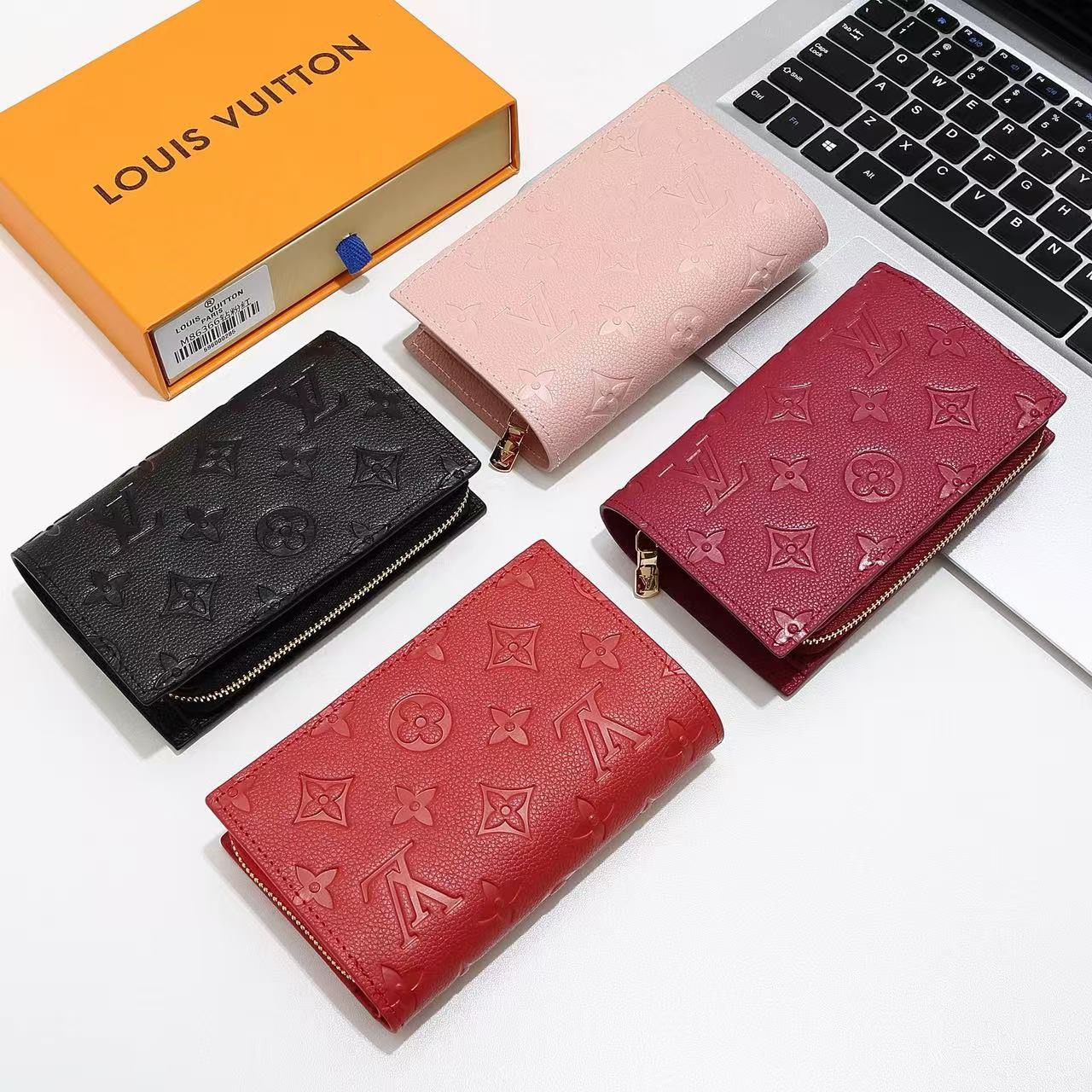 Louis Vuitton P90 13 Wallet
