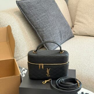 Saint Laurent p165 nice Crossbody Bag 18 cm