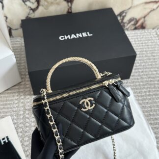 Chanel p165 31 Crossbody Bag