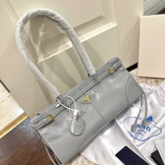 Prada p175 size 32 Tote Bag