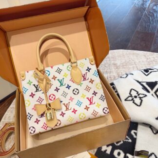 Louis Vuitton p165 onthego eastwest 25 Tote Bag