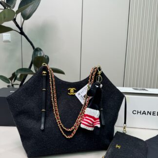 Chanel p195 40 32 22 VIC Tote Bag 32 x