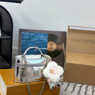 Louis Vuitton P165 Capucines Mini Monogram Vernis OK Crossbody Bag