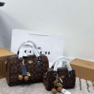 Designer p160 p140 logo 25 16 18 Crossbody Bag