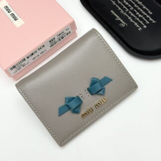 Miu Miu P90 947 11 10 Wallet