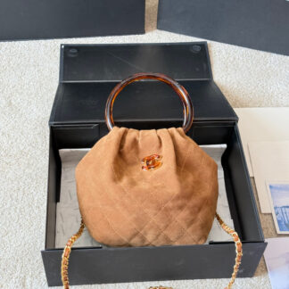 Chanel p135 CLogo 15 Material Lambskin Pattern Bags 18 cm