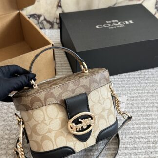 Designer 150 19 georgie Bag 19 x 13 cm