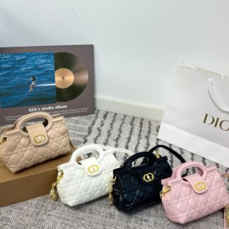 Dior p150 19 12 Jolie Mini Handbag